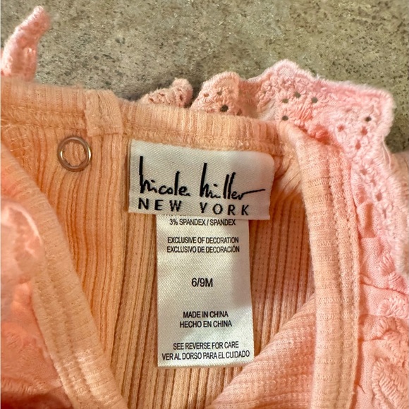 Nicole Miller - 6/9 Month Three piece Peach and Green Set -NWOT - Picture 14 of 14